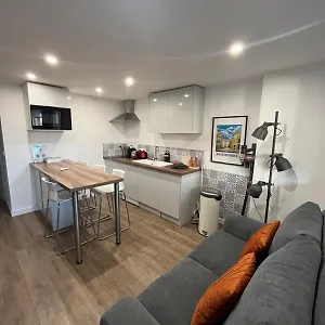 Appartement L'amandier - Joli T3 Neuf Centre A 2 Pas De La Rotonde Mirabeau Et Des Allees Provencales, Aix-en-Provence