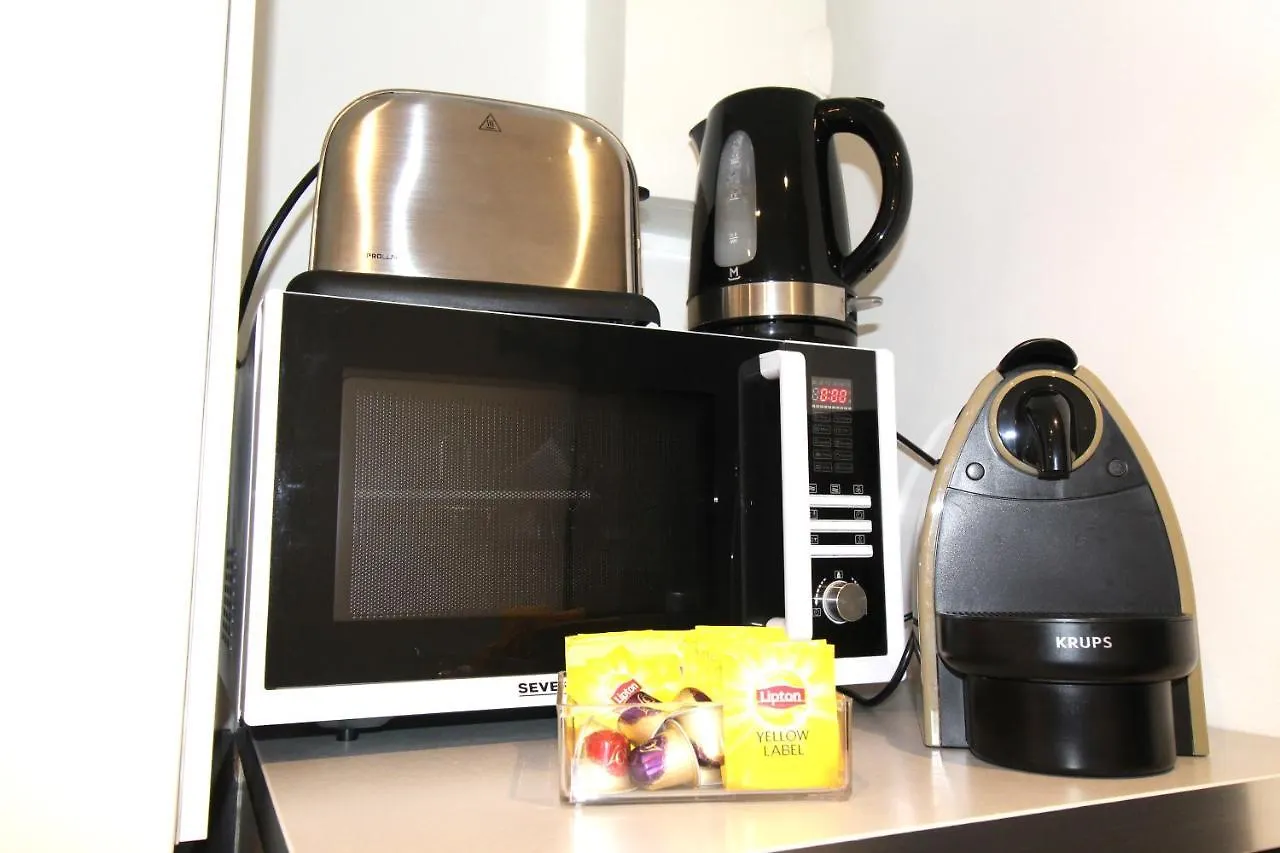 Apartment Studio Centre Historique Derriere Rue D'Italie - Climatise Aix-en-Provence
